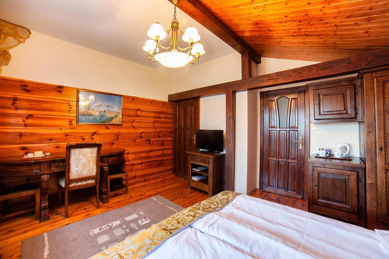 Hotel Dworek Wapionka Górzno 外观 照片