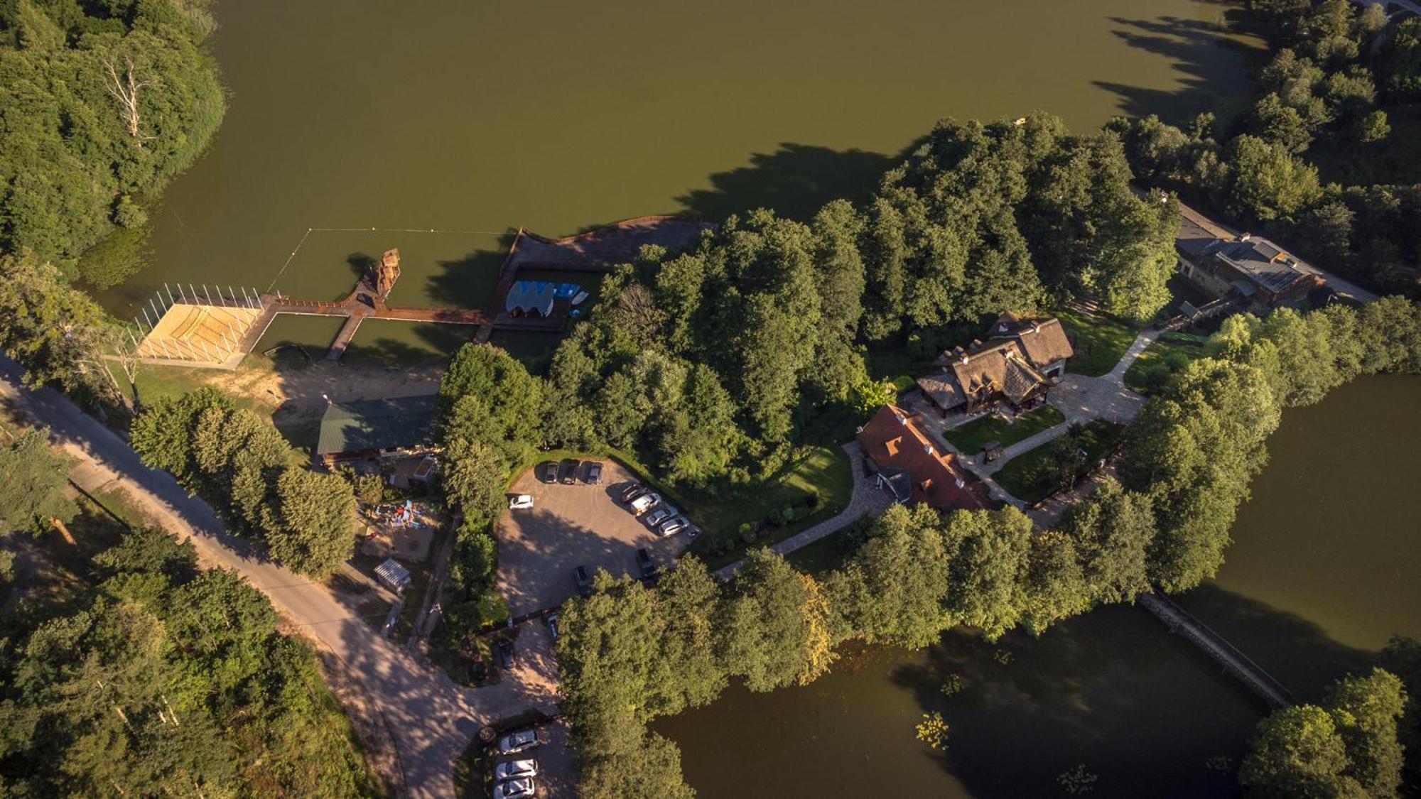 Hotel Dworek Wapionka Górzno 外观 照片