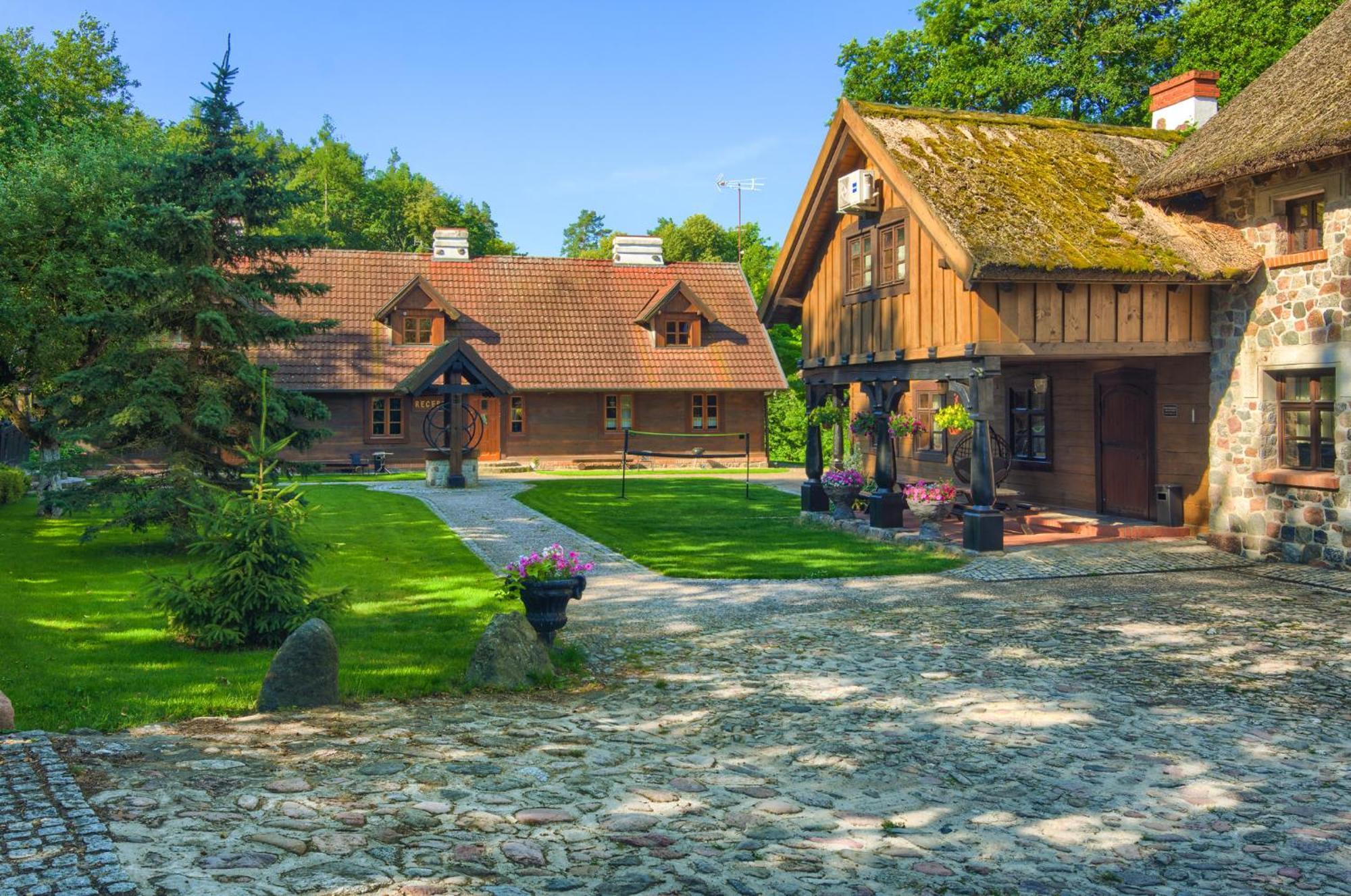 Hotel Dworek Wapionka Górzno 外观 照片