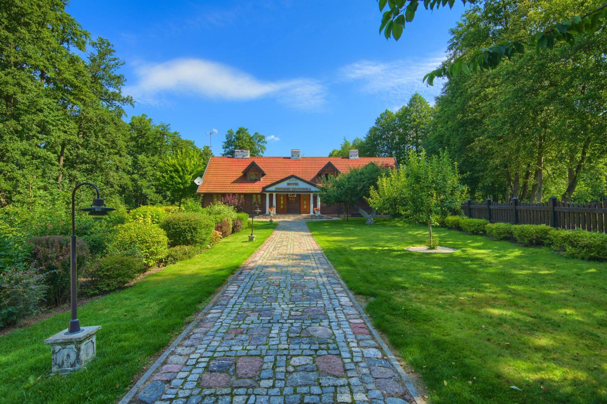 Hotel Dworek Wapionka Górzno 外观 照片